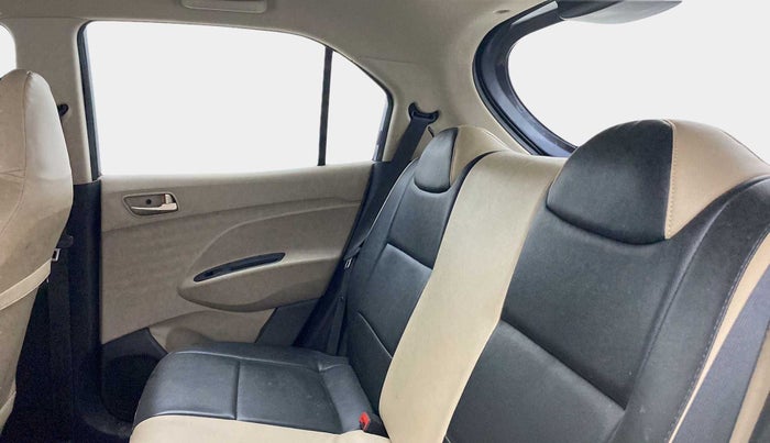 2019 Hyundai NEW SANTRO SPORTZ MT, Petrol, Manual, 40,380 km, Right Side Rear Door Cabin