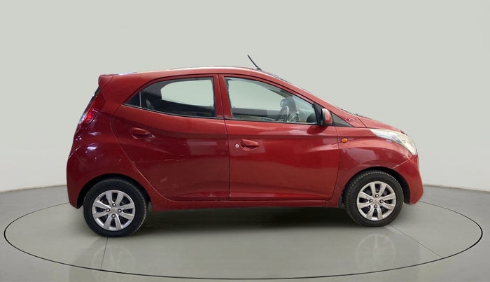 2013 Hyundai Eon SPORTZ, Petrol, Manual, 59,160 km, Right Side View