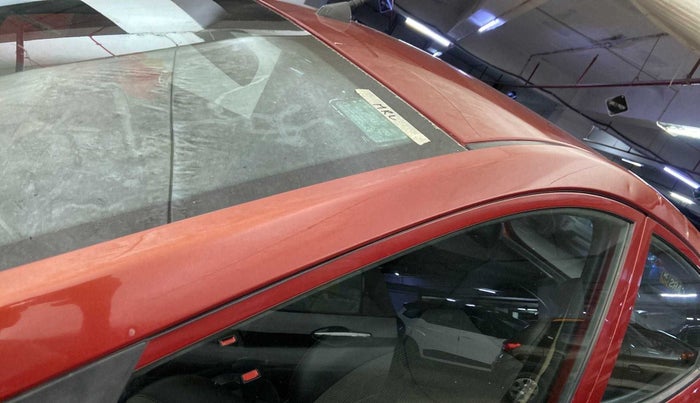 2013 Hyundai Eon SPORTZ, Petrol, Manual, 59,160 km, Left A pillar - Paint is slightly faded