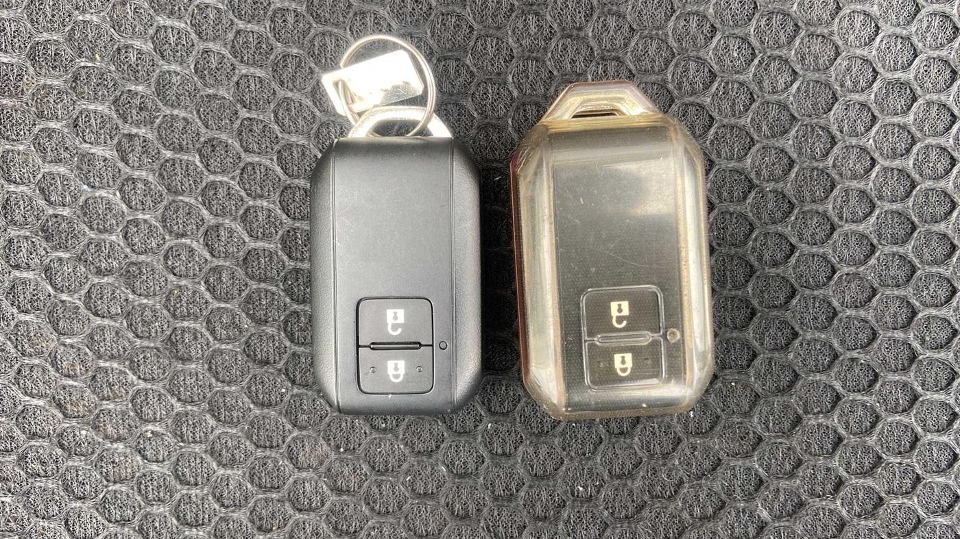 2023 Maruti Baleno  ZETA CNG 1.2L, CNG, Manual, 16,510 km, Key Close Up