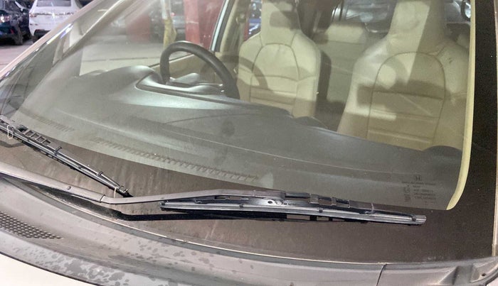 2014 Honda Brio S MT, Petrol, Manual, 46,259 km, Front windshield - Wiper bottle cap missing