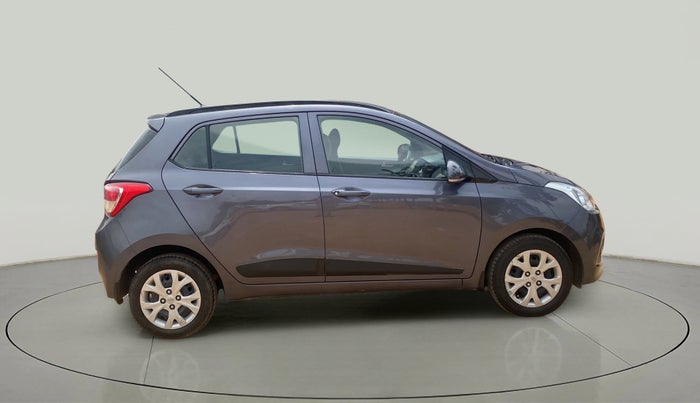 2015 Hyundai Grand i10 SPORTZ 1.2 KAPPA VTVT, Petrol, Manual, 36,438 km, Right Side View