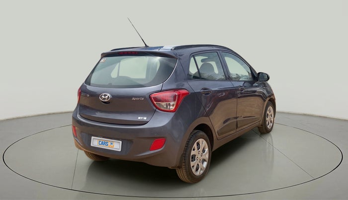 2015 Hyundai Grand i10 SPORTZ 1.2 KAPPA VTVT, Petrol, Manual, 36,438 km, Right Back Diagonal