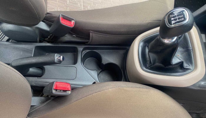 2015 Hyundai Grand i10 SPORTZ 1.2 KAPPA VTVT, Petrol, Manual, 36,438 km, Gear Lever