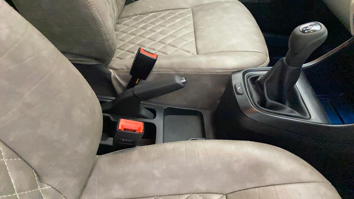 2022 Tata ALTROZ XT PETROL, Petrol, Manual, 16,320 km, Gear Lever