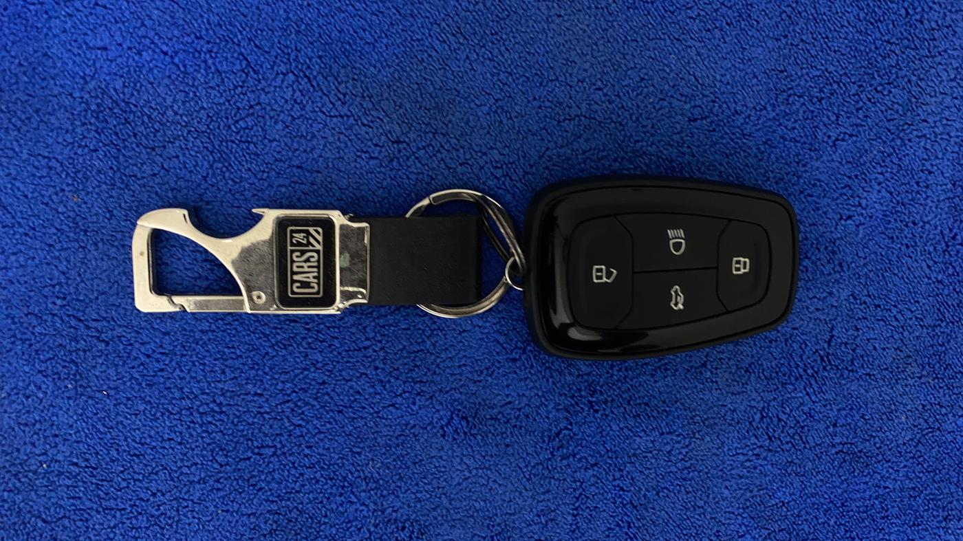 2022 Tata ALTROZ XT PETROL, Petrol, Manual, 16,320 km, Key Close Up