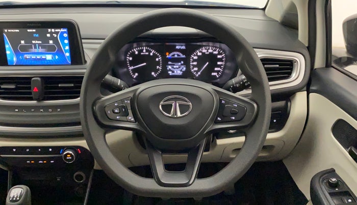 2022 Tata ALTROZ XT PETROL, Petrol, Manual, 16,320 km, Steering Wheel Close Up