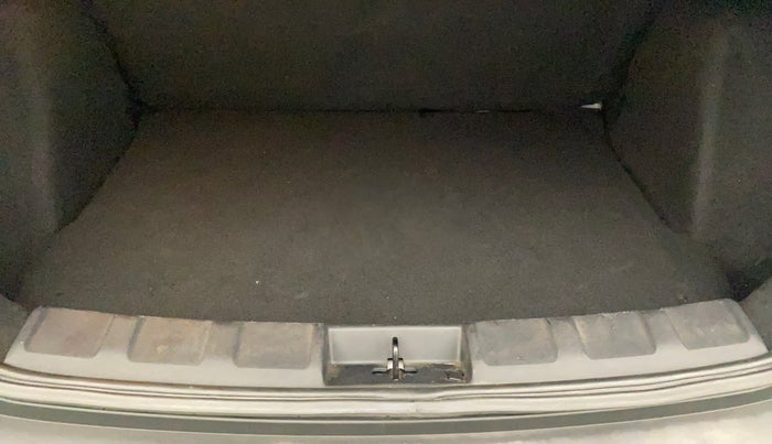 2022 Tata NEXON XM PLUS SUNROOF PETROL, Petrol, Manual, 12,086 km, Boot Inside