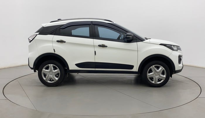 2022 Tata NEXON XM PLUS SUNROOF PETROL, Petrol, Manual, 12,086 km, Right Side View