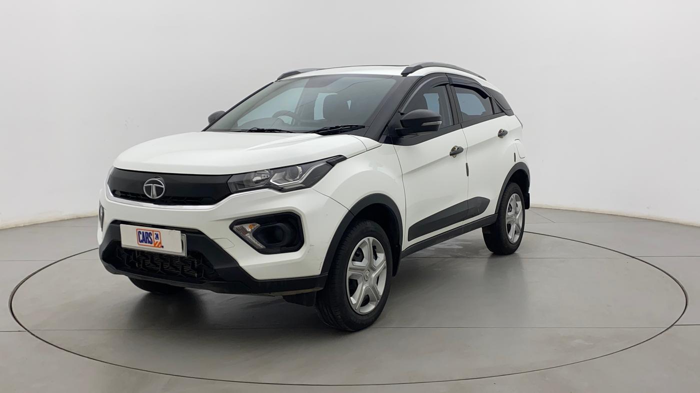 2022 Tata NEXON XM PLUS SUNROOF PETROL, Petrol, Manual, 12,086 km, Left Front Diagonal