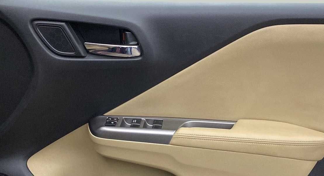 2016 Honda City 1.5L I-VTEC VX CVT, Petrol, Automatic, 30,591 km, Driver Side Door Panels Control