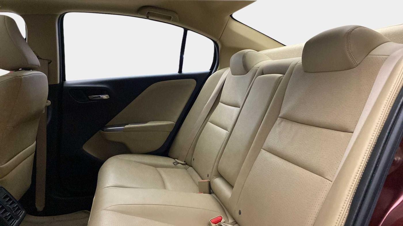 2016 Honda City 1.5L I-VTEC VX CVT, Petrol, Automatic, 30,591 km, Right Side Rear Door Cabin