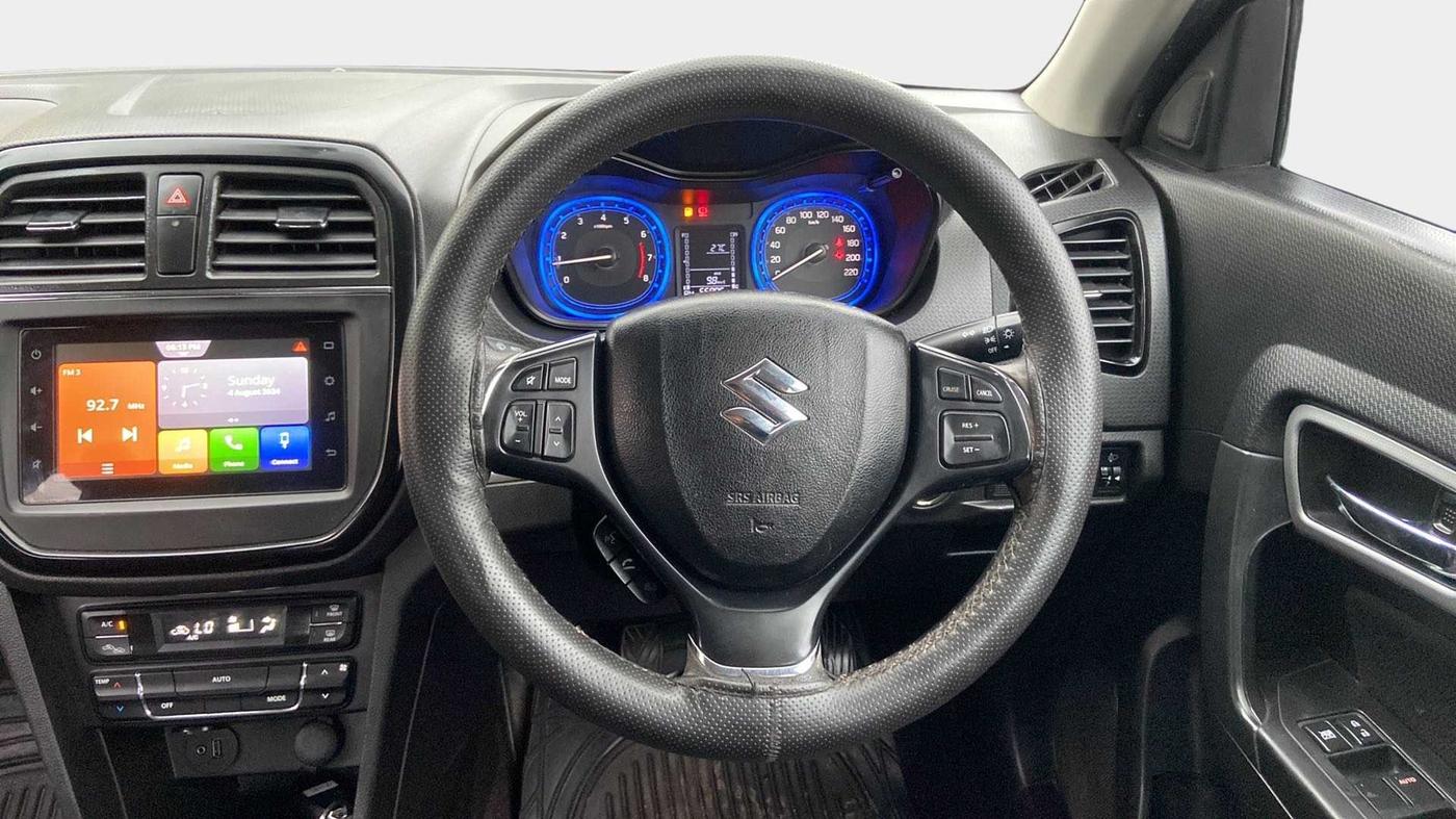 2021 Maruti Vitara Brezza ZXI, Petrol, Manual, 56,800 km, Steering Wheel Close Up