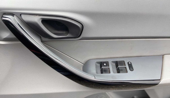 2022 Tata TIGOR XM PETROL, Petrol, Manual, 38,934 km, Driver Side Door Panels Control