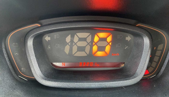 2017 Renault Kwid RXT 1.0 AMT (O), Petrol, Automatic, 33,191 km, Odometer Image