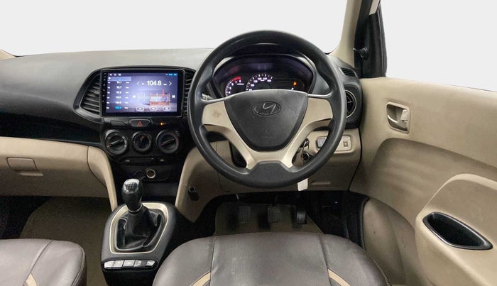 2018 Hyundai NEW SANTRO MAGNA CNG, CNG, Manual, 69,865 km, Steering Wheel Close Up