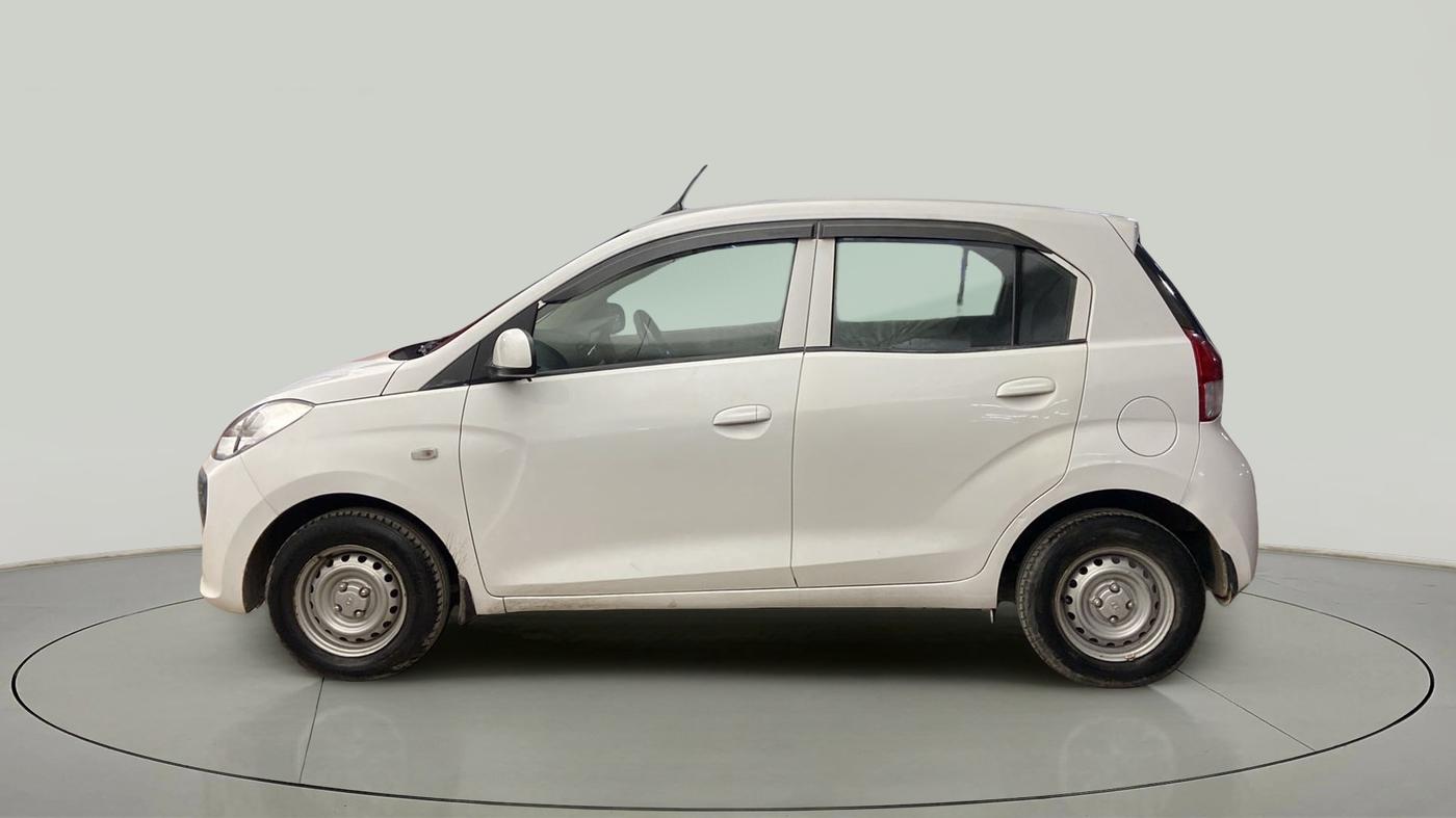 2018 Hyundai NEW SANTRO MAGNA CNG, CNG, Manual, 69,865 km, Left Side