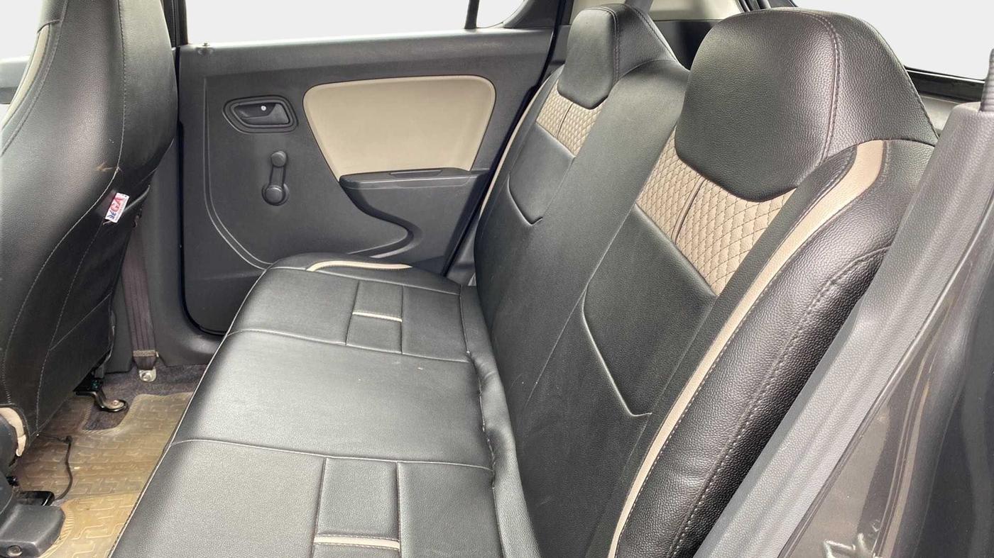 2015 Maruti Alto K10 LXI, Petrol, Manual, 57,981 km, Right Side Rear Door Cabin