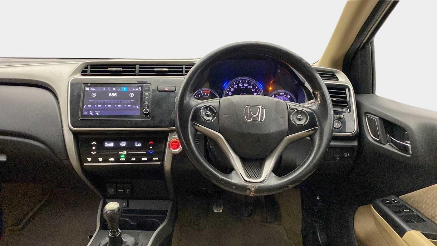 2017 Honda City 1.5L I-VTEC V MT, Petrol, Manual, 1,16,063 km, Steering Wheel Close Up