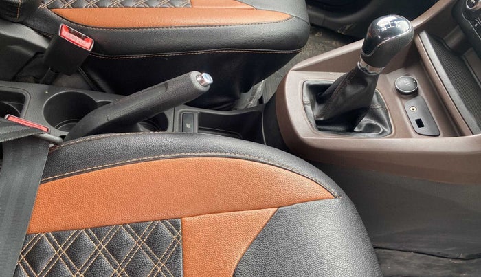 2018 Ford FREESTYLE TITANIUM 1.2 PETROL, Petrol, Manual, 34,295 km, Gear Lever