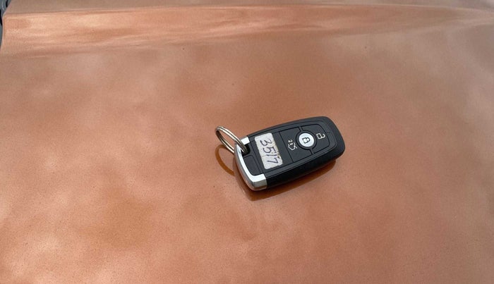 2018 Ford FREESTYLE TITANIUM 1.2 PETROL, Petrol, Manual, 34,295 km, Key Close Up