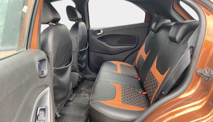 2018 Ford FREESTYLE TITANIUM 1.2 PETROL, Petrol, Manual, 34,295 km, Right Side Rear Door Cabin