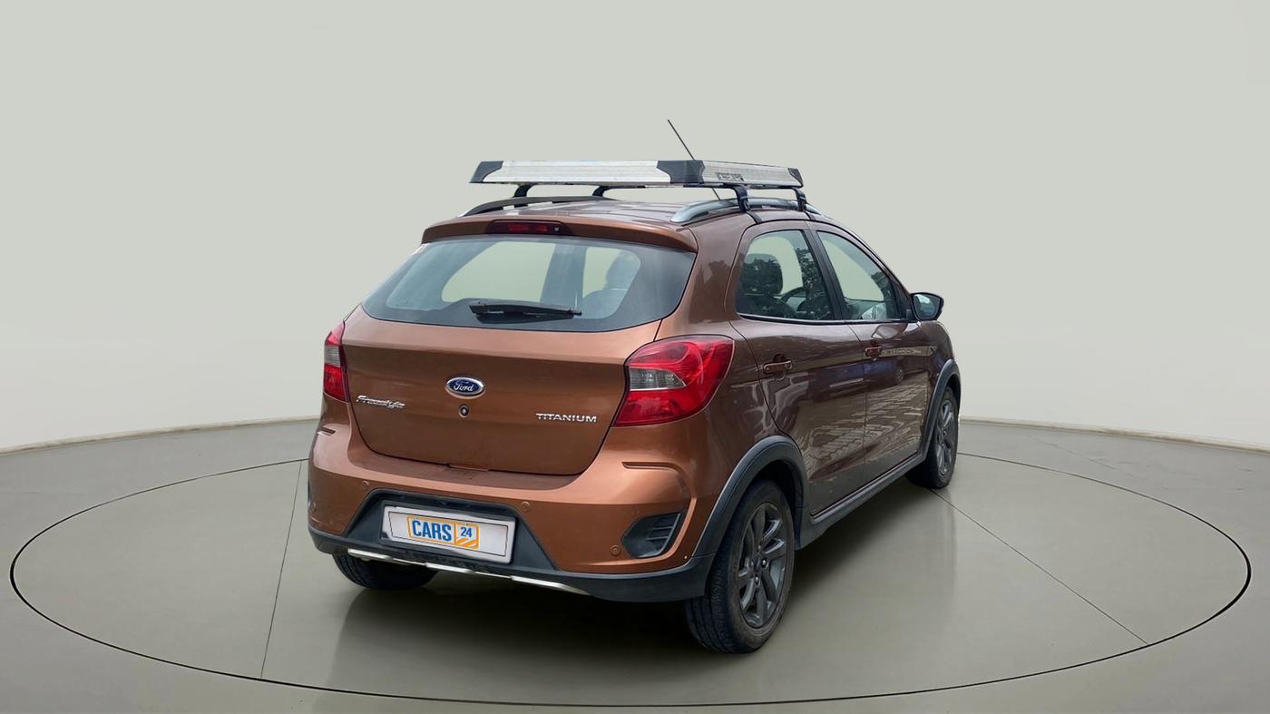 2018 Ford FREESTYLE TITANIUM 1.2 PETROL, Petrol, Manual, 34,295 km, Right Back Diagonal