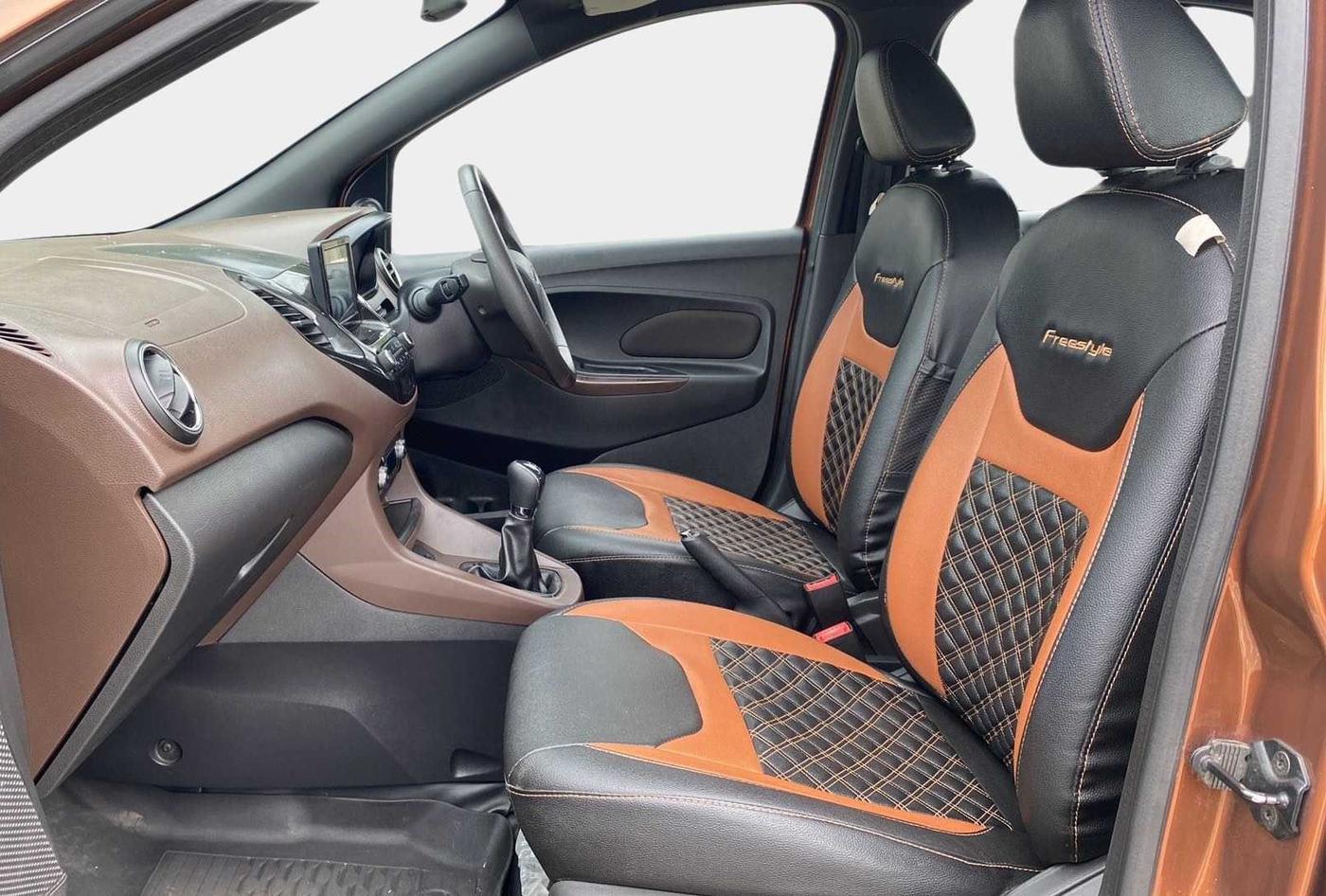 2018 Ford FREESTYLE TITANIUM 1.2 PETROL, Petrol, Manual, 34,295 km, Right Side Front Door Cabin