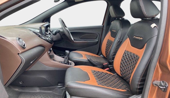 2018 Ford FREESTYLE TITANIUM 1.2 PETROL, Petrol, Manual, 34,295 km, Right Side Front Door Cabin