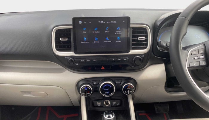 2023 Hyundai VENUE SX (O) 1.0 TURBO DCT, Petrol, Automatic, 7,330 km, Air Conditioner
