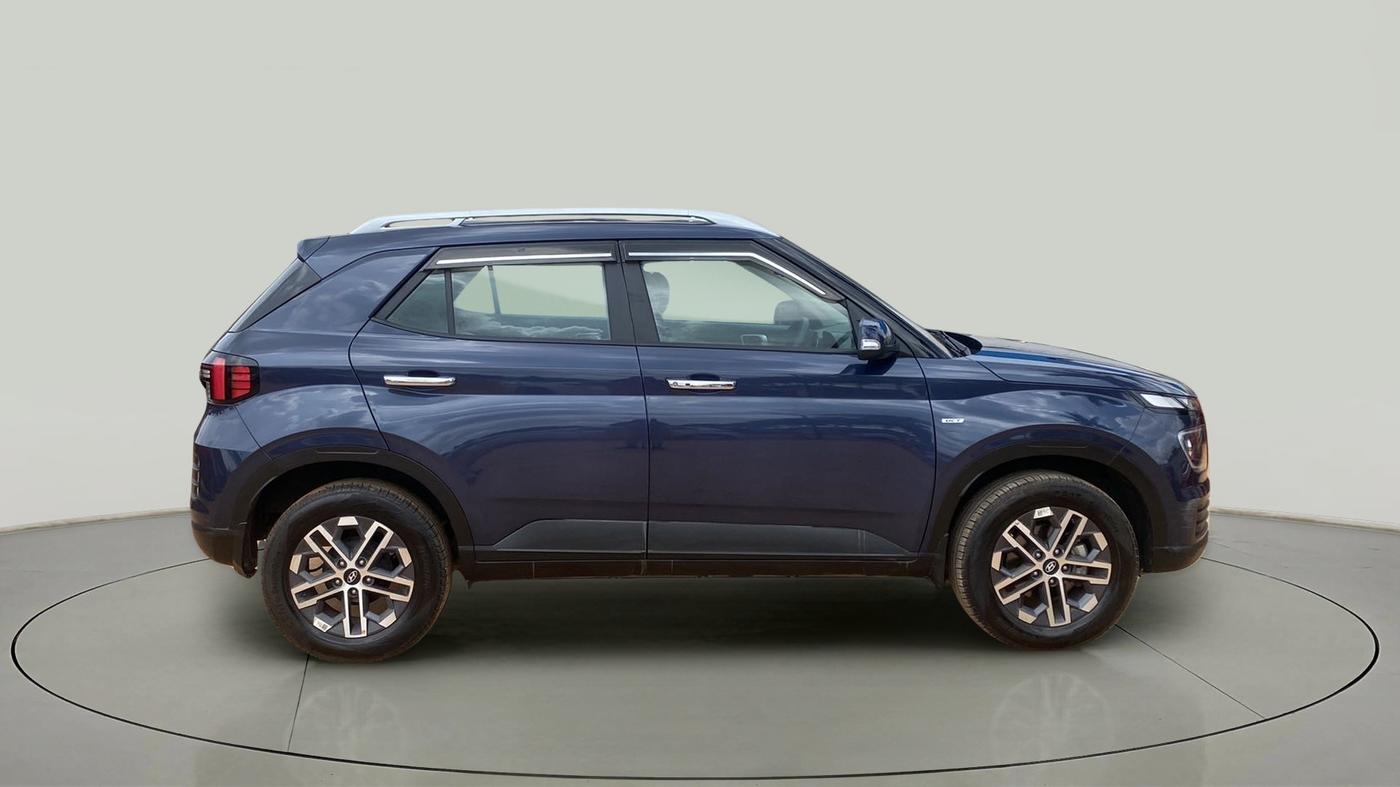 2023 Hyundai VENUE SX (O) 1.0 TURBO DCT, Petrol, Automatic, 7,330 km, Right Side View
