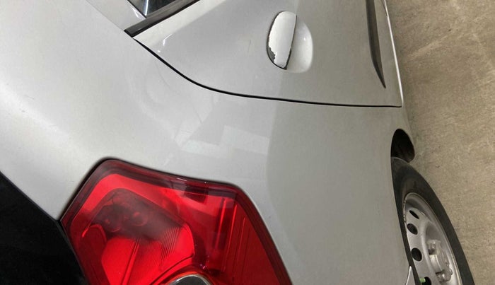 2013 Hyundai i10 ERA 1.1, Petrol, Manual, 46,610 km, Right quarter panel - Slightly dented