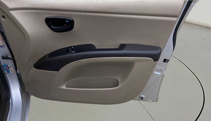 2013 Hyundai i10 ERA 1.1, Petrol, Manual, 46,610 km, Driver Side Door Panels Control