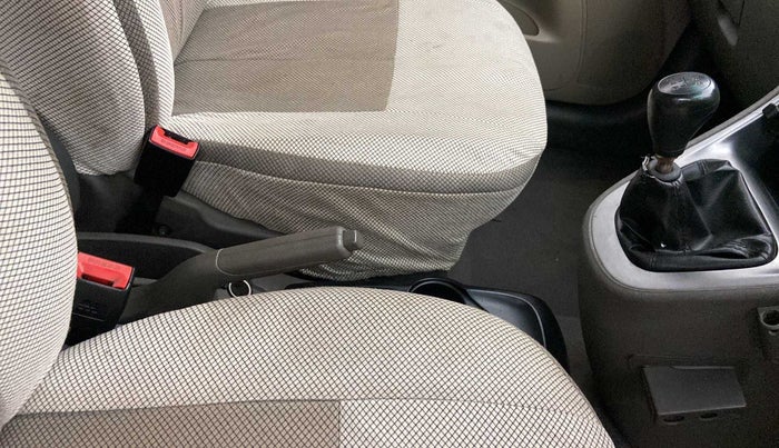 2013 Hyundai i10 ERA 1.1, Petrol, Manual, 46,610 km, Gear Lever