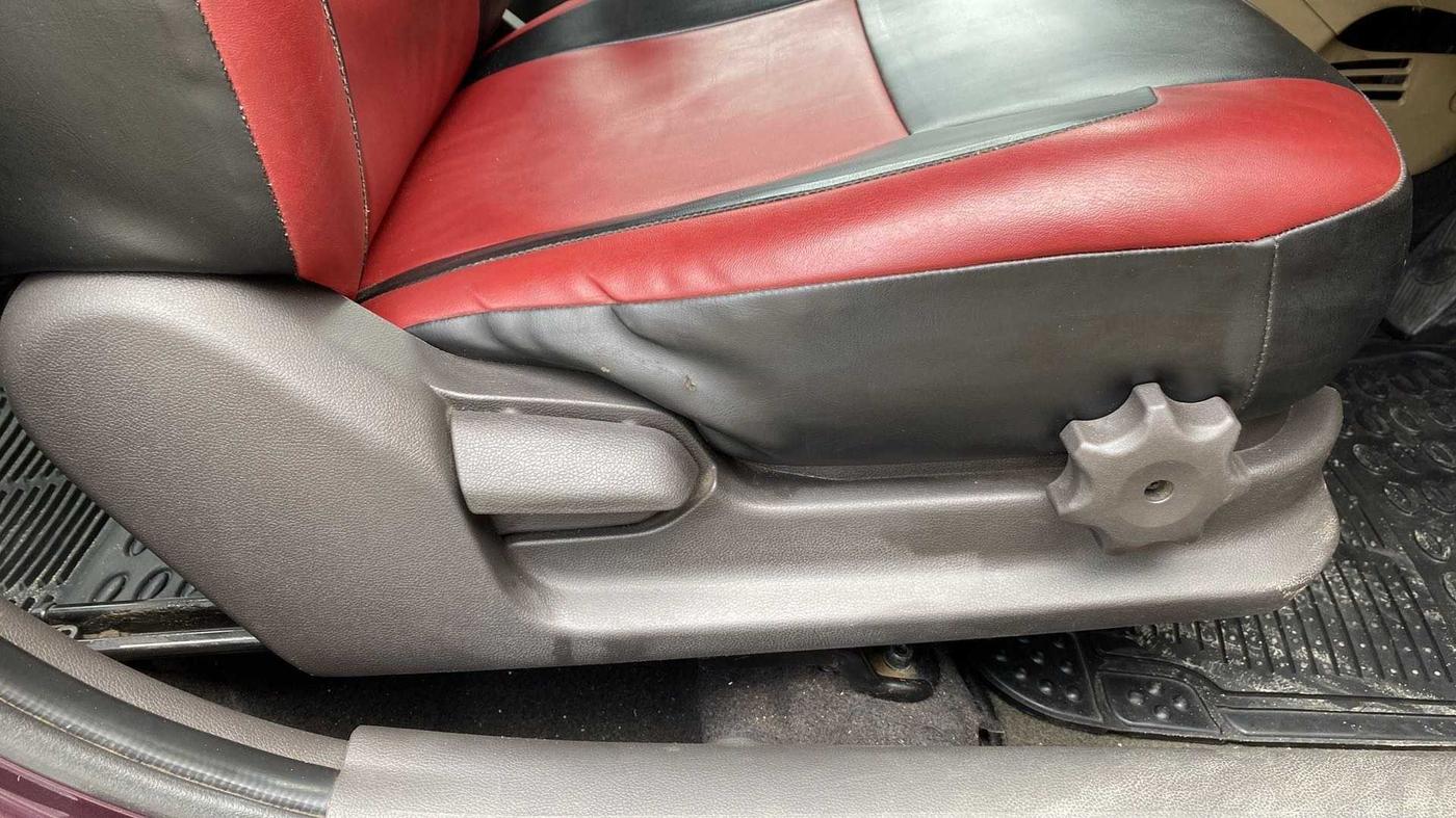 2013 Hyundai Verna FLUIDIC 1.6 VTVT SX, Petrol, Manual, 57,074 km, Driver Side Adjustment Panel