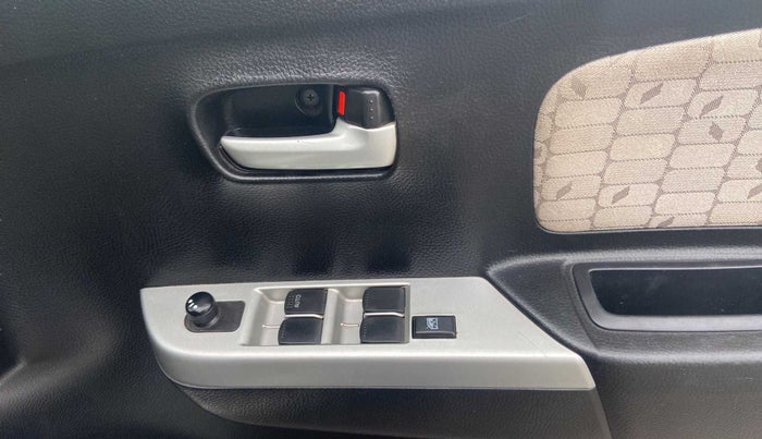 2016 Maruti Wagon R 1.0 VXI AMT, Petrol, Automatic, 39,829 km, Driver Side Door Panels Control