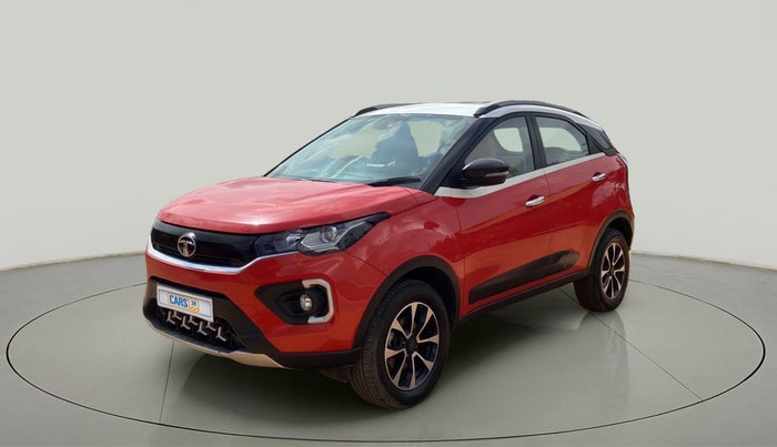 2020 Tata NEXON XZA PLUS (O) PETROL DUAL TONE, Petrol, Automatic, 45,237 km, Left Front Diagonal