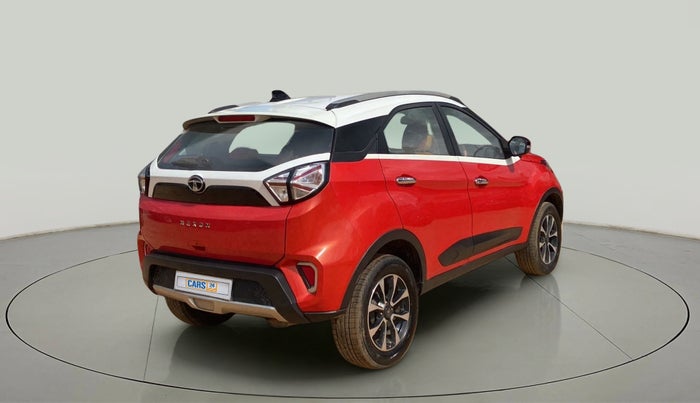 2020 Tata NEXON XZA PLUS (O) PETROL DUAL TONE, Petrol, Automatic, 45,237 km, Right Back Diagonal