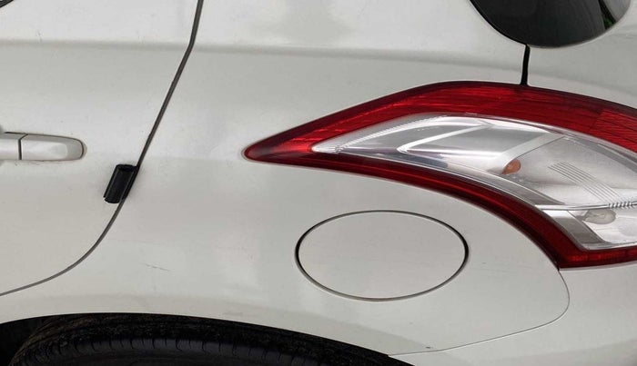 2012 Maruti Swift VDI, Diesel, Manual, 96,691 km, Left quarter panel - Minor scratches