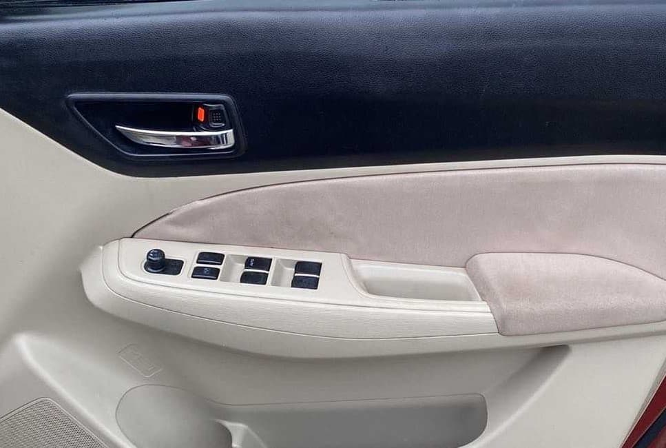 2017 Maruti Dzire VDI, Diesel, Manual, 53,904 km, Driver Side Door Panels Control