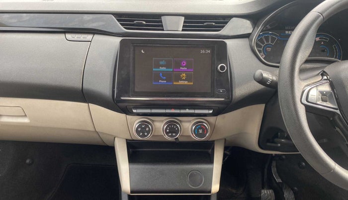 2022 Renault TRIBER RXT AMT, Petrol, Automatic, 5,146 km, Air Conditioner