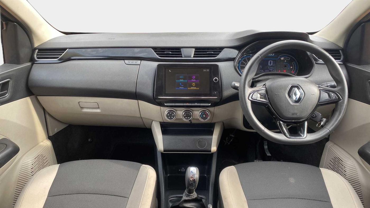 2022 Renault TRIBER RXT AMT, Petrol, Automatic, 5,146 km, Dashboard