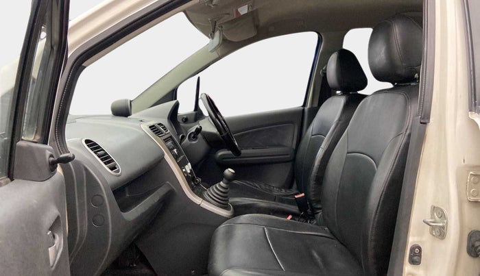 2011 Maruti Ritz VXI, Petrol, Manual, 43,564 km, Right Side Front Door Cabin