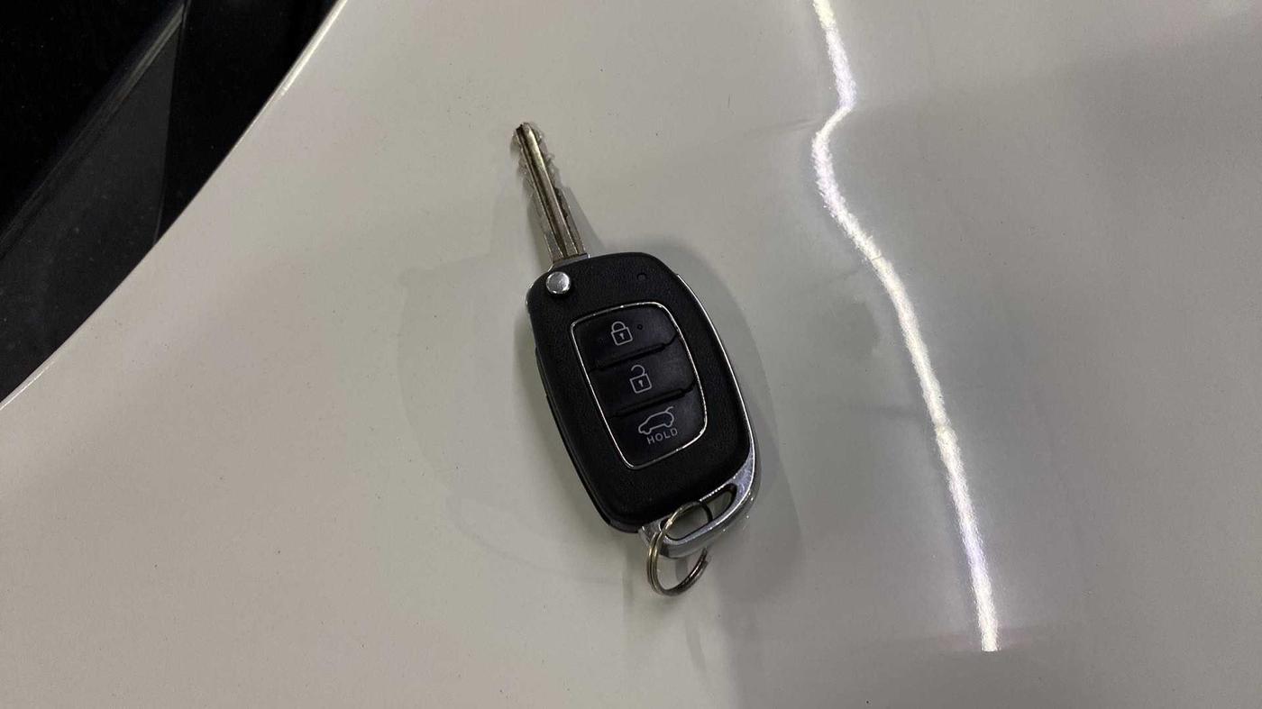 2018 Hyundai Elite i20 ASTA 1.2  CVT, Petrol, Automatic, 29,769 km, Key Close Up
