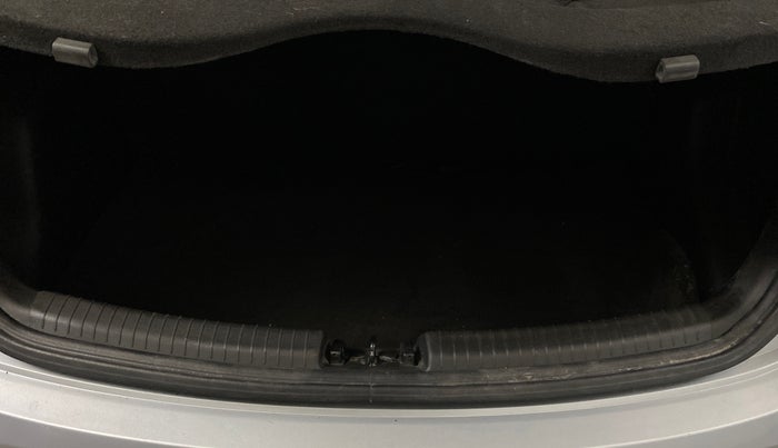 2019 Hyundai Grand i10 SPORTZ 1.2 KAPPA VTVT, Petrol, Manual, 28,424 km, Boot Inside