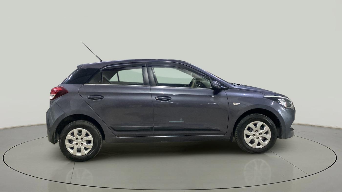 2017 Hyundai Elite i20 MAGNA EXECUTIVE 1.2, Petrol, Manual, 31,359 km, Right Side View