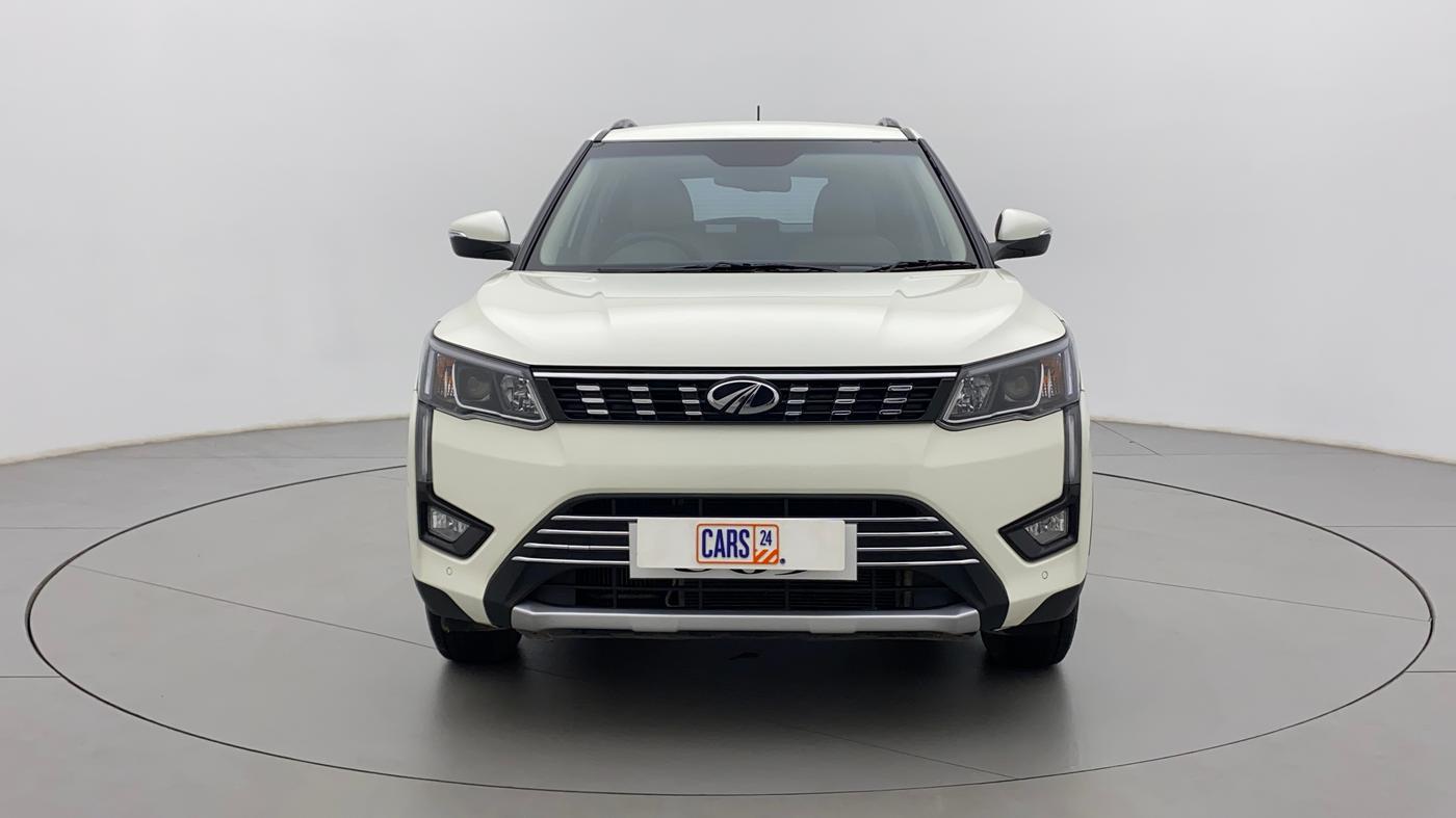 2022 Mahindra XUV300 W8 (O) 1.5 DIESEL, Diesel, Manual, 11,220 km, Front