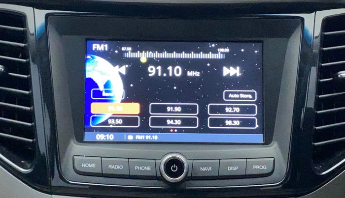 2022 Mahindra XUV300 W8 (O) 1.5 DIESEL, Diesel, Manual, 11,220 km, Infotainment System