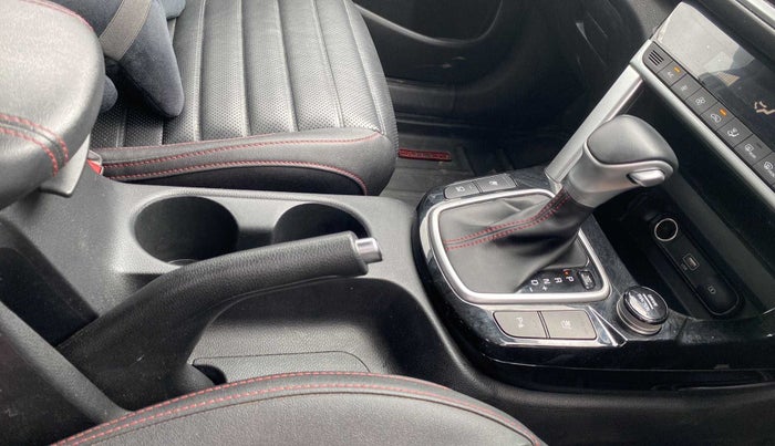 2022 KIA SELTOS GTX PLUS DCT 1.4 PETROL, Petrol, Automatic, 22,338 km, Gear Lever