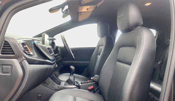 2021 Tata ALTROZ XZ PLUS I-TURBO PETROL DARK EDITION, Petrol, Manual, 25,058 km, Right Side Front Door Cabin